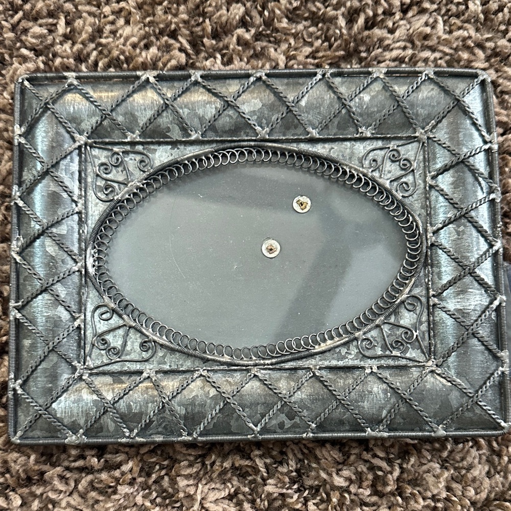 Vintage Pewter Quilted Photo Frame 4x6